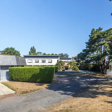 Hotel La Jalousie Saint-Aignan-de-Cramesnil