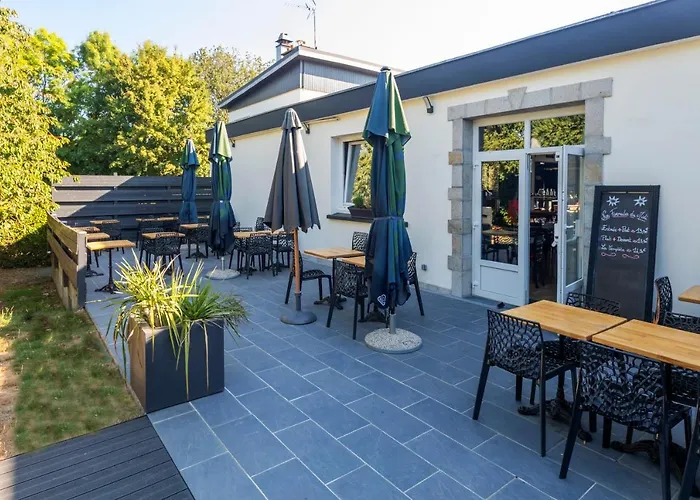 La Jalousie Hotel Saint-Aignan-de-Cramesnil