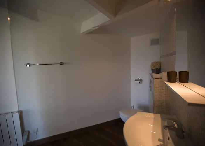 La Jalousie Hotel Saint-Aignan-de-Cramesnil