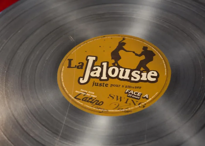 La Jalousie Hotel 3*